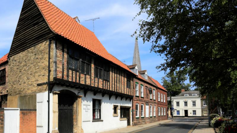 History : East Anglian Families of Influence